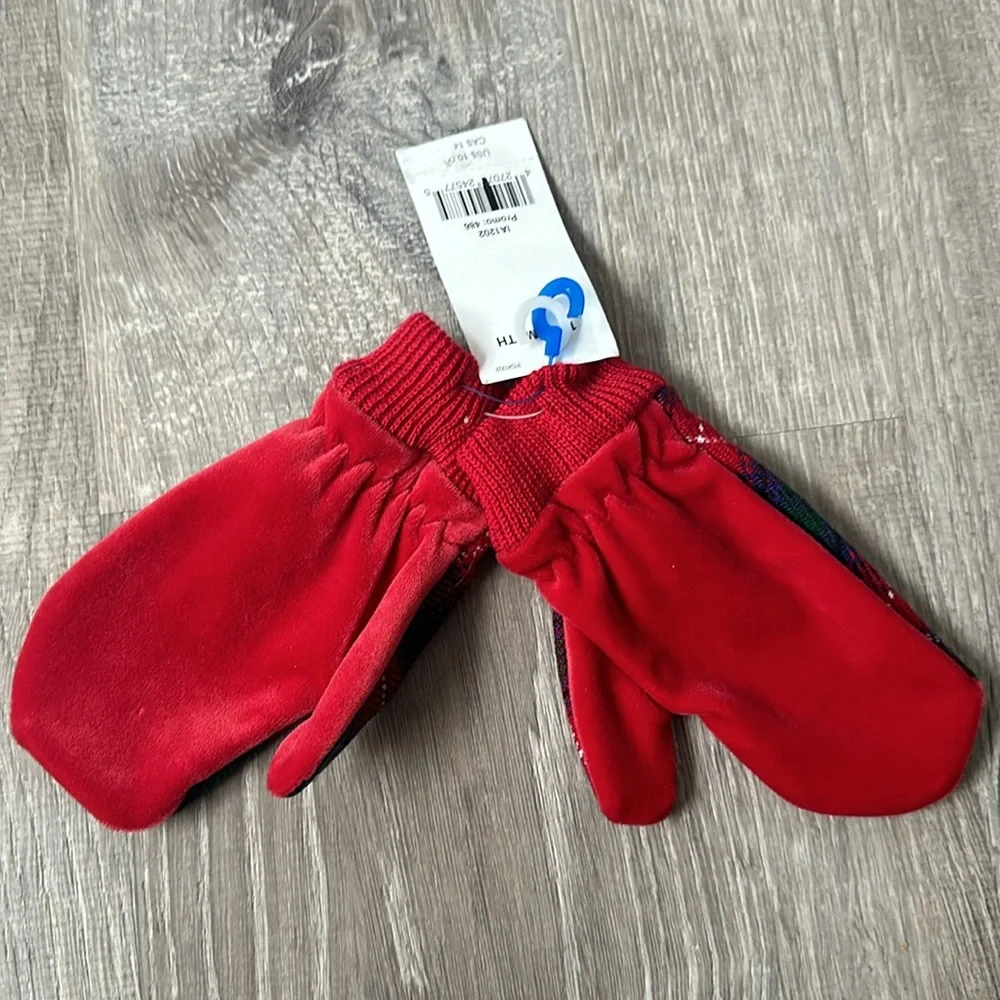 DISNEY Winnie the Pooh Plaid Red Velvet 12-24m Winter Mittens NWT